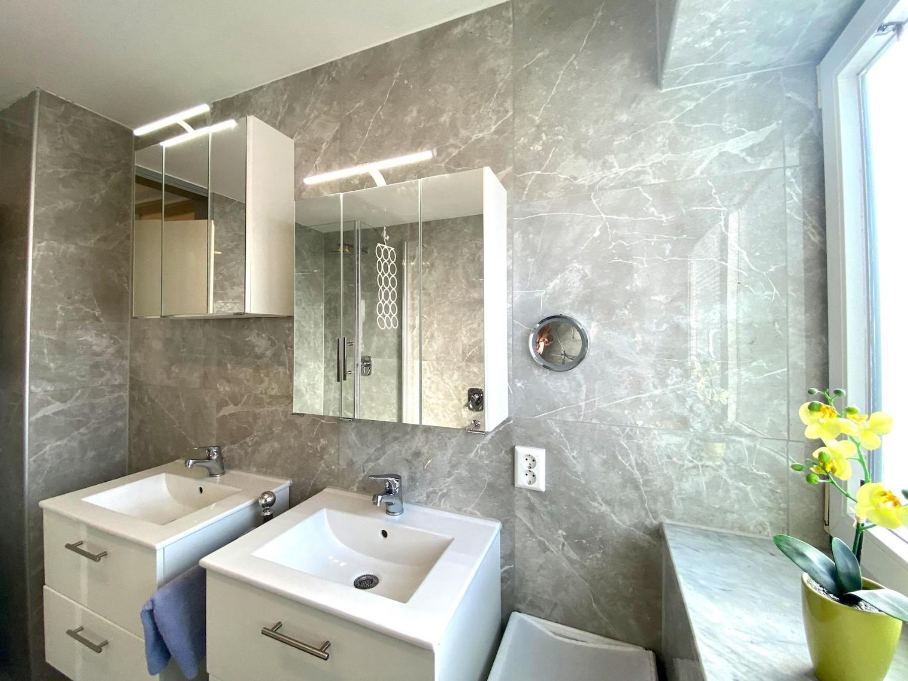 Ferienwohnung Riva - Wohlfuehloase In Ruhiger Lage Линдау Экстерьер фото
